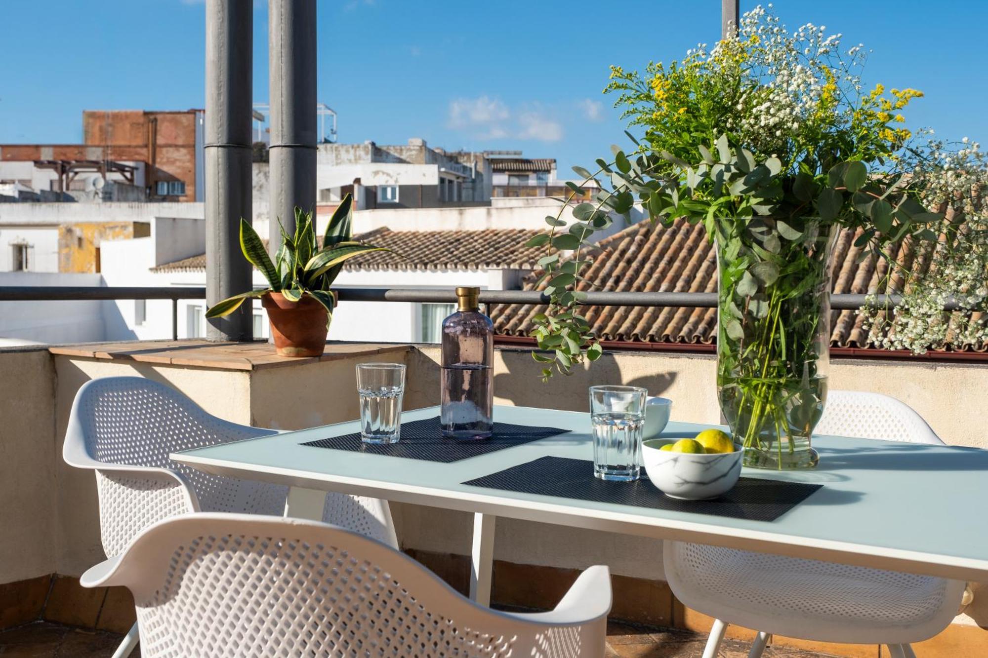 Misterhost Conde De Torrejon Apartment Seville Exterior photo